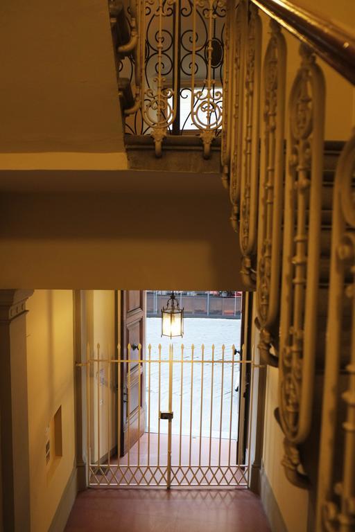 Strozzi Luxury Apartment Флоренция Экстерьер фото
