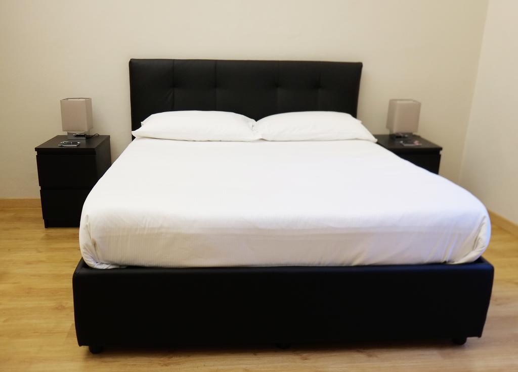 Strozzi Luxury Apartment Флоренция Экстерьер фото