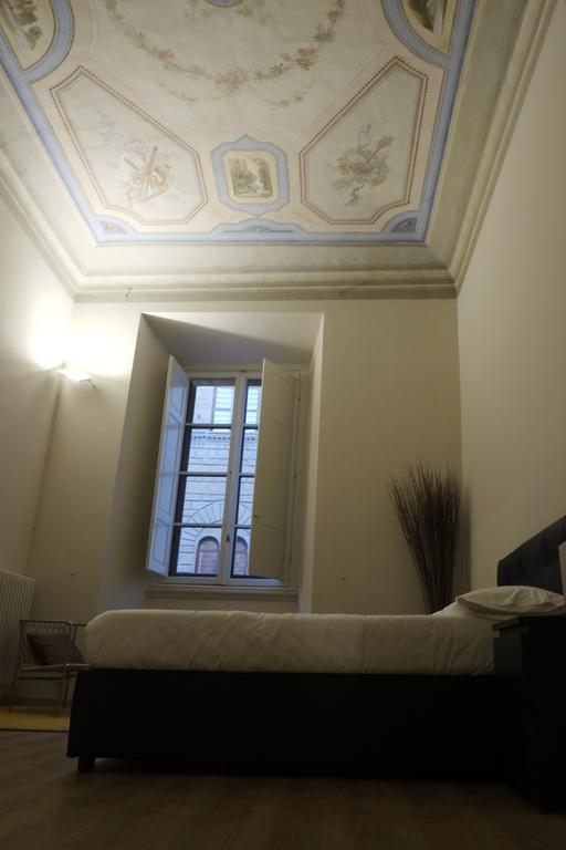 Strozzi Luxury Apartment Флоренция Экстерьер фото